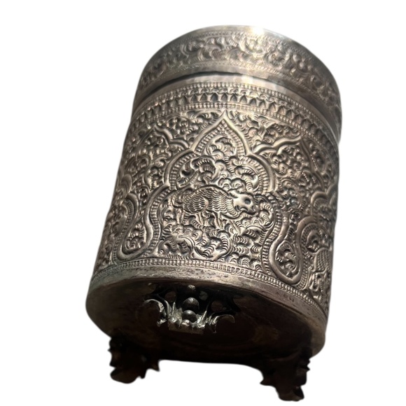 Antique Burmese Thabeik Repousse Silverplated Betel Box Tea Caddy - Picture 5 of 12